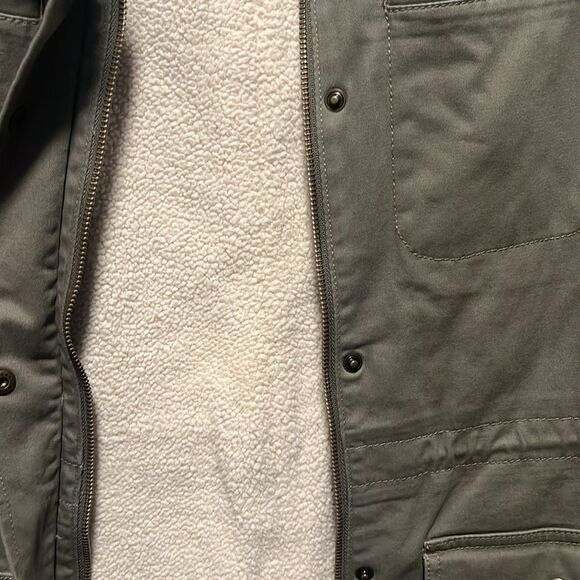 L.L. BEAN Women's Olive Green Utility Sherpa Lined Vest, Size M - Picture 10 of 12